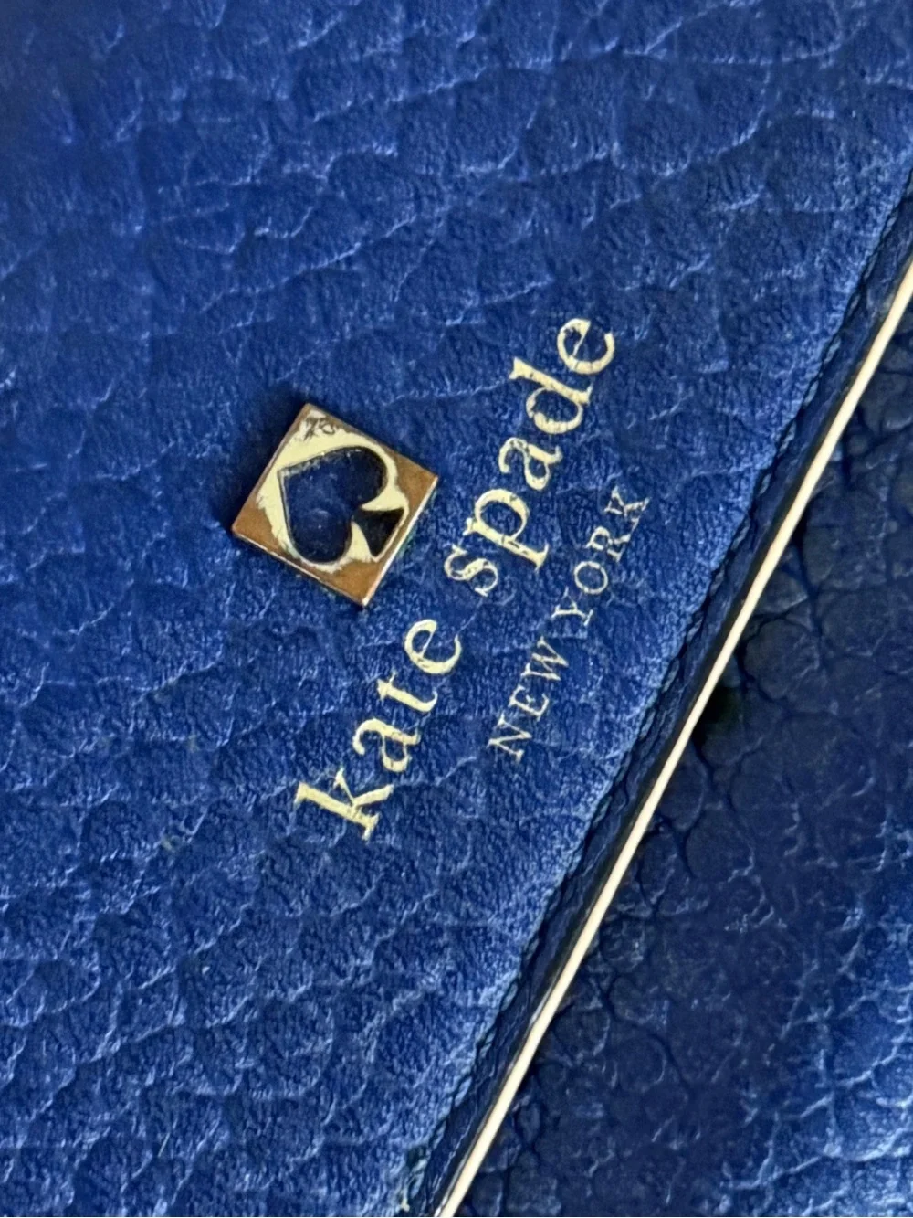 Kate Spade Navy Leather Southport Ave Clutch 💙